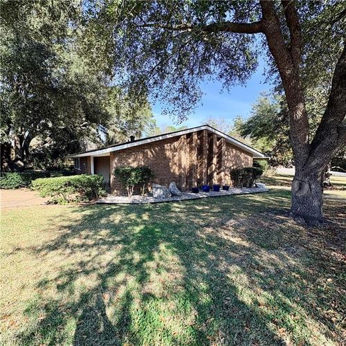 6531 Dogwood Ct, Ball, LA, 71405-3213 | Card Image