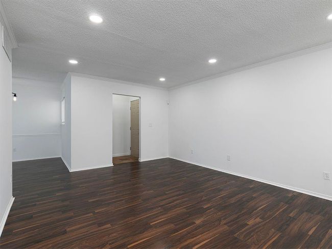 2015 Huntingdon Chase, Condo with 2 bedrooms, 2 bathrooms and null parking in Sandy Springs GA | Image 4