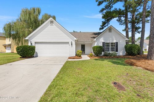 1024 Winterberry Cir, Leland, NC, 28451-9530 | Card Image