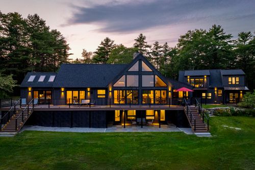 18 High Head Rd, Edgecomb, ME, 04556-3540 | Card Image