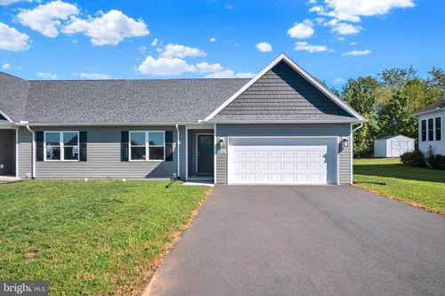 13876 Patriot Way, HAGERSTOWN, MD, 21740-8108 | Card Image