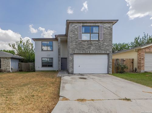 6822 Misty Field Dr, Converse, TX, 78109-3412 | Card Image