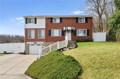946 Timberland Ave, Brookline, PA, 15226-1425 | Card Image