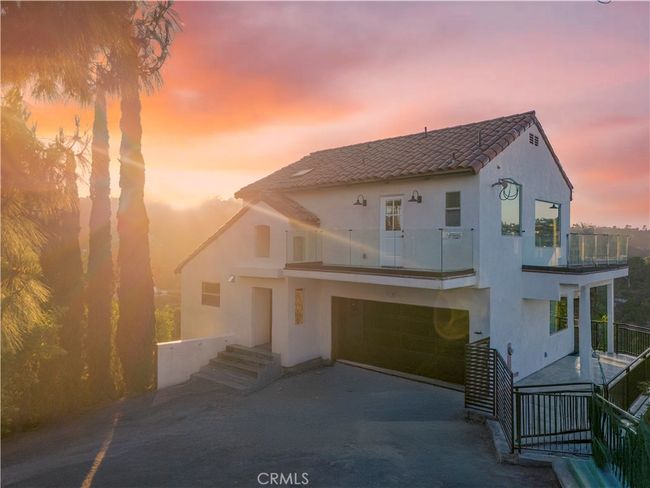 8280 Grand View Dr, House other with 3 bedrooms, 4 bathrooms and 2 parking in LOS ANGELES CA | Image 67