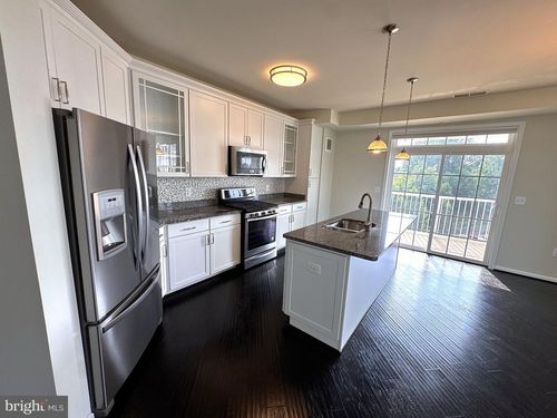 42-3825 Doc Berlin Dr, SILVER SPRING, MD, 20906-1189 | Card Image
