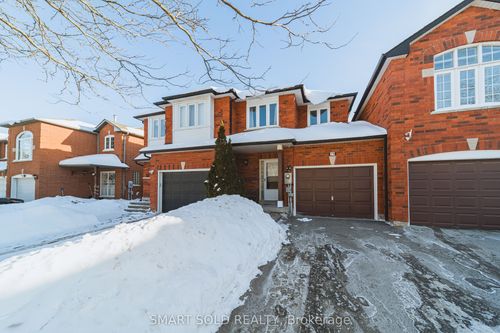 29 Breezeway Cres, Richmond Hill, ON, L4S1V7 | Card Image