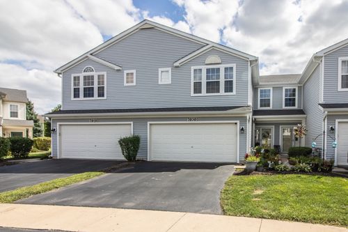 7030-7030 Creekside Dr, Plainfield, IL, 60586-1774 | Card Image