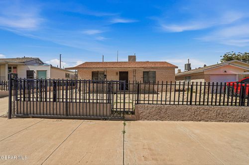 3509 Harrison Ave, El Paso, TX, 79930-5820 | Card Image