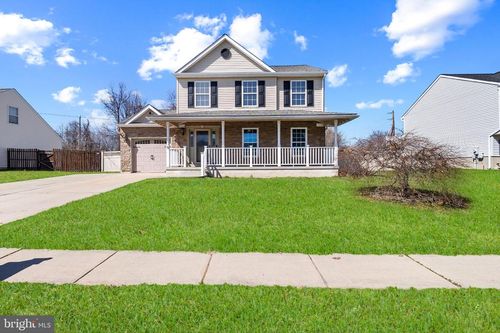 8 Bastille Loop, NEWARK, DE, 19702-5528 | Card Image