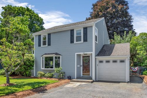 82 North St, Newton, MA, 02460-1007 | Card Image