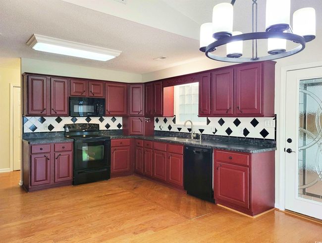 3904 Williamson Cir, House other with 2 bedrooms, 2 bathrooms and 8 parking in Myrtle Beach SC | Image 7