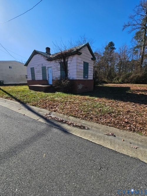 4004 Delmont St, Richmond, VA, 23222-2014 | Card Image