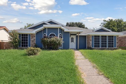 2823 Rio Grande Pass, Mesquite, TX, 75150-4839 | Card Image
