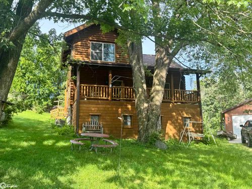 255 Eastside Ln, Montezuma, IA, 50171-8485 | Card Image