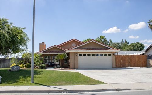 13801 San Esteban Ave, Bakersfield, CA, 93314-3750 | Card Image