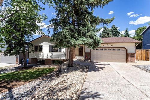 6110 Little Johnny Dr, Colorado Springs, CO, 80918-1555 | Card Image