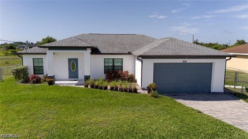 9014 Lamkin Cir, Labelle, FL, 33935-4484 | Card Image