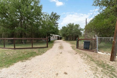 153 Cherylton Dr, Red Rock, TX, 78662-2755 | Card Image
