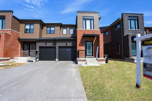 16 Fairlane Ave, Barrie, ON, L9J0M9 | Card Image