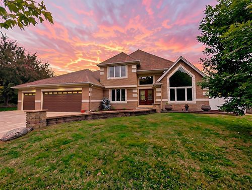 7932 Orchid Ln N, Maple Grove, MN, 55311-2186 | Card Image