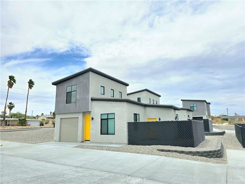 4-5967 Bagley Ave, 29 Palms, CA, 92277-2212 | Card Image