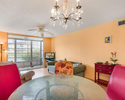 apt-106-8861 Sunrise Lakes Blvd, Sunrise, FL, 33322-1443 | Card Image