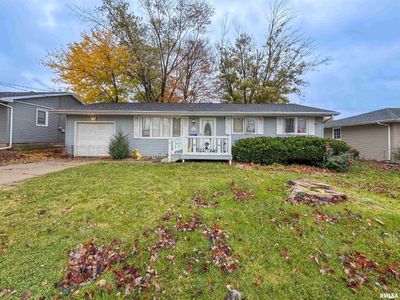 103 Lake Street, House other with 3 bedrooms, 1 bathrooms and null parking in Washington IL | Image 1