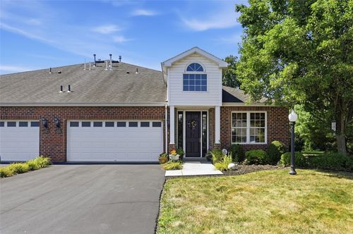 4001 Senate Ct, Valencia, PA, 16059-3920 | Card Image