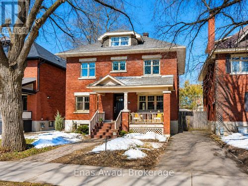 405 3rd Ave, Ottawa, ON, K1S2K6 | Card Image