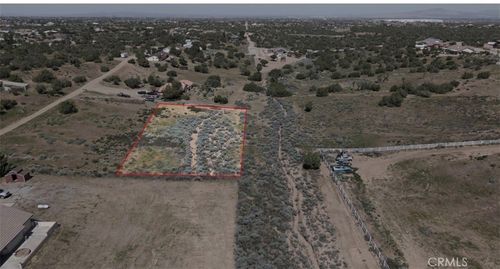 32 Verbena Rd, Hesperia, CA, 92344 | Card Image
