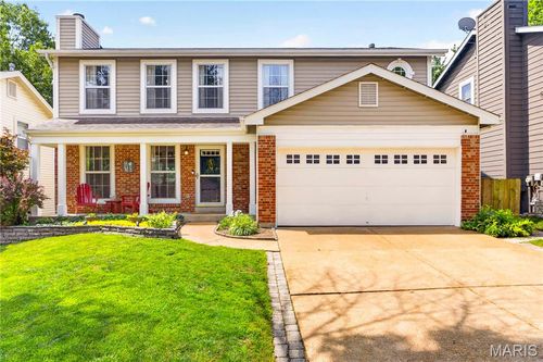 1557 Greenfield Crossing Ct, Ballwin, MO, 63021-7471 | Card Image