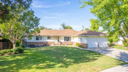 1265 E Portals Ave, Fresno, CA, 93710-6339 | Card Image