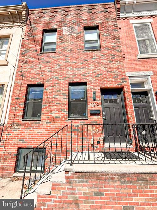 1319 Mckean St, PHILADELPHIA, PA, 19148-2219 | Card Image