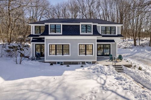 7 Colburn St, Gloucester, MA, 01930-1273 | Card Image