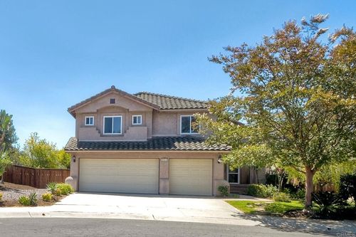 4511 Corte Azul, Oceanside, CA, 92056-5636 | Card Image