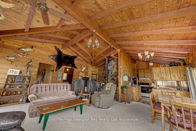 15SR405 Severn River Shore, House other with 4 bedrooms, 2 bathrooms and null parking in Coldwater ON | Image 31