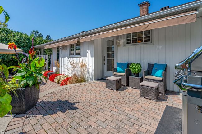 2140 Blue Jay Cres, House other with 2 bedrooms, 2 bathrooms and 3 parking in Gloucester ON | Image 36