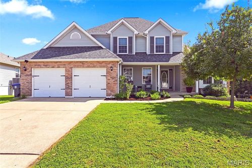 3537 Canyon Creek Dr, Saint Peters, MO, 63303-1627 | Card Image