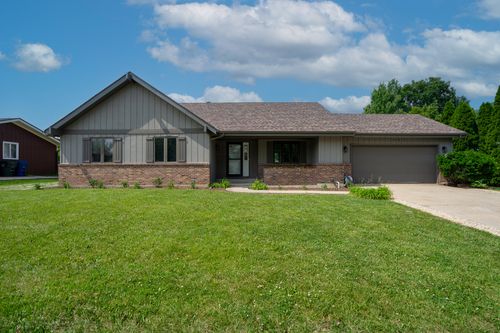 131 Heritage Dr, Minooka, IL, 60447-9576 | Card Image