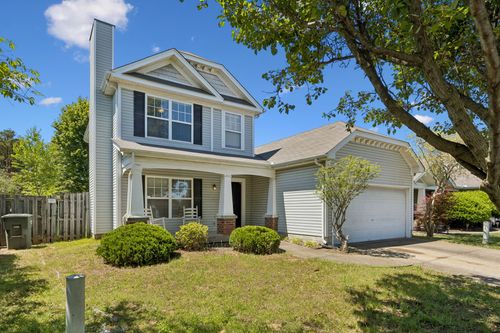 2005 Remington Park Rd, Hermitage, TN, 37076-1391 | Card Image