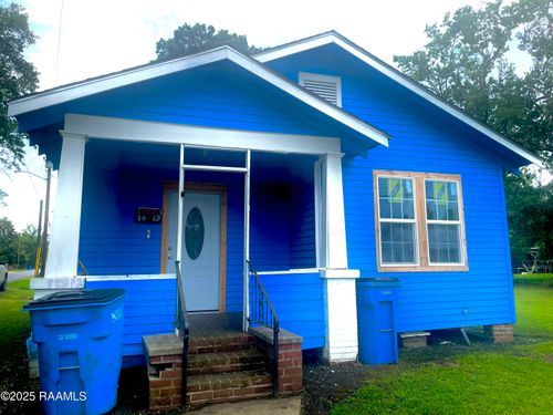 1013 Iberia St, Franklin, LA, 70538-4725 | Card Image
