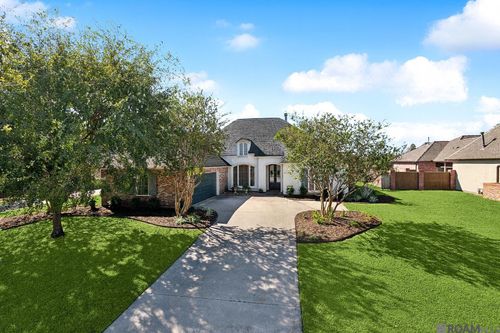 763 Water Oak Dr, Brusly, LA, 70719-2177 | Card Image