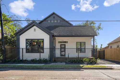 1-207 Lockwood Dr, Houston, TX, 77011 | Card Image