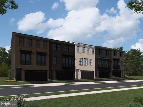 42151 Stone Press Ter, BRAMBLETON, VA, 20148-6526 | Card Image