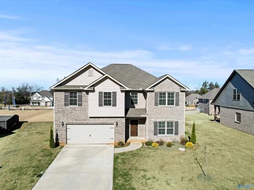 103 Rose Valley Dr, New Market, AL, 35761-7002 | Card Image