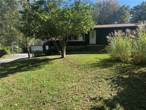 7972 State Route 305, Garrettsville, OH, 44231-9698 | Card Image