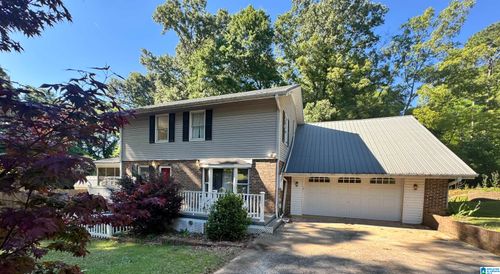32 Wilson Dr, Childersburg, AL, 35044-1103 | Card Image