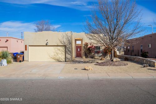 4032 Calle De Estrellas, Las Cruces, NM, 88012-7639 | Card Image