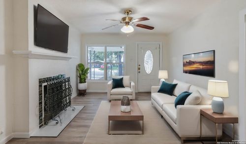 2626 W Mistletoe Ave, San Antonio, TX, 78228-5117 | Card Image