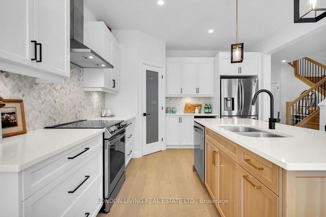 37 - 22701 Adelaide Rd, Condo with 4 bedrooms, 3 bathrooms and 2 parking in Mount Brydges ON | Image 18